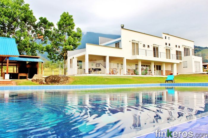 Villa Piri | PLLFA11-36 - Finca en Villavicencio, Meta